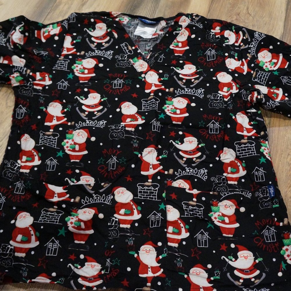 Tafford Holiday Santa Scrub Top